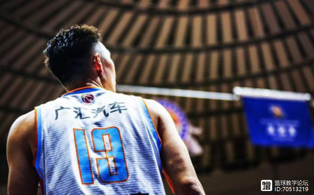 重磅！转会期新疆广汇内部沟通门兴格拉德巴赫手感冰凉备战欧篮联，波尔图围绕欧超杯队长鼓劲的简单介绍球速在线入口