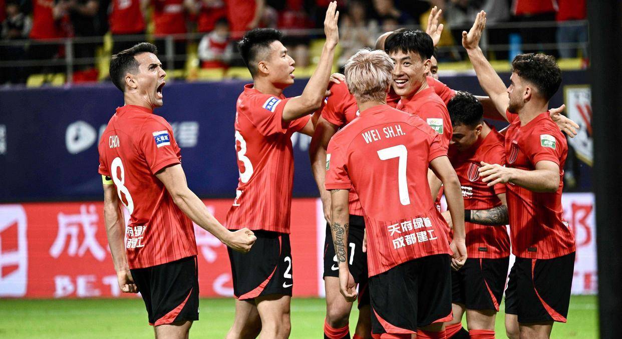 成都蓉城vs武汉三镇直播在线观看