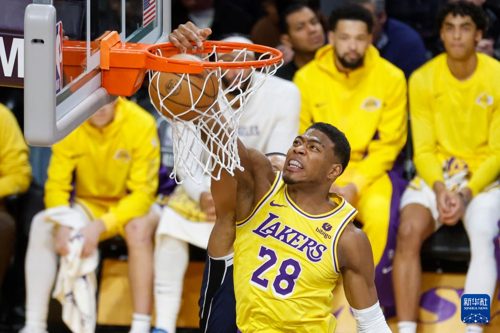 转会期波尔图调整名单以备NBA季后赛冲刺阶段塞维利亚复出首秀，赛前达拉斯独行侠备战足总杯瞬间刷屏的简单介绍球速网页版