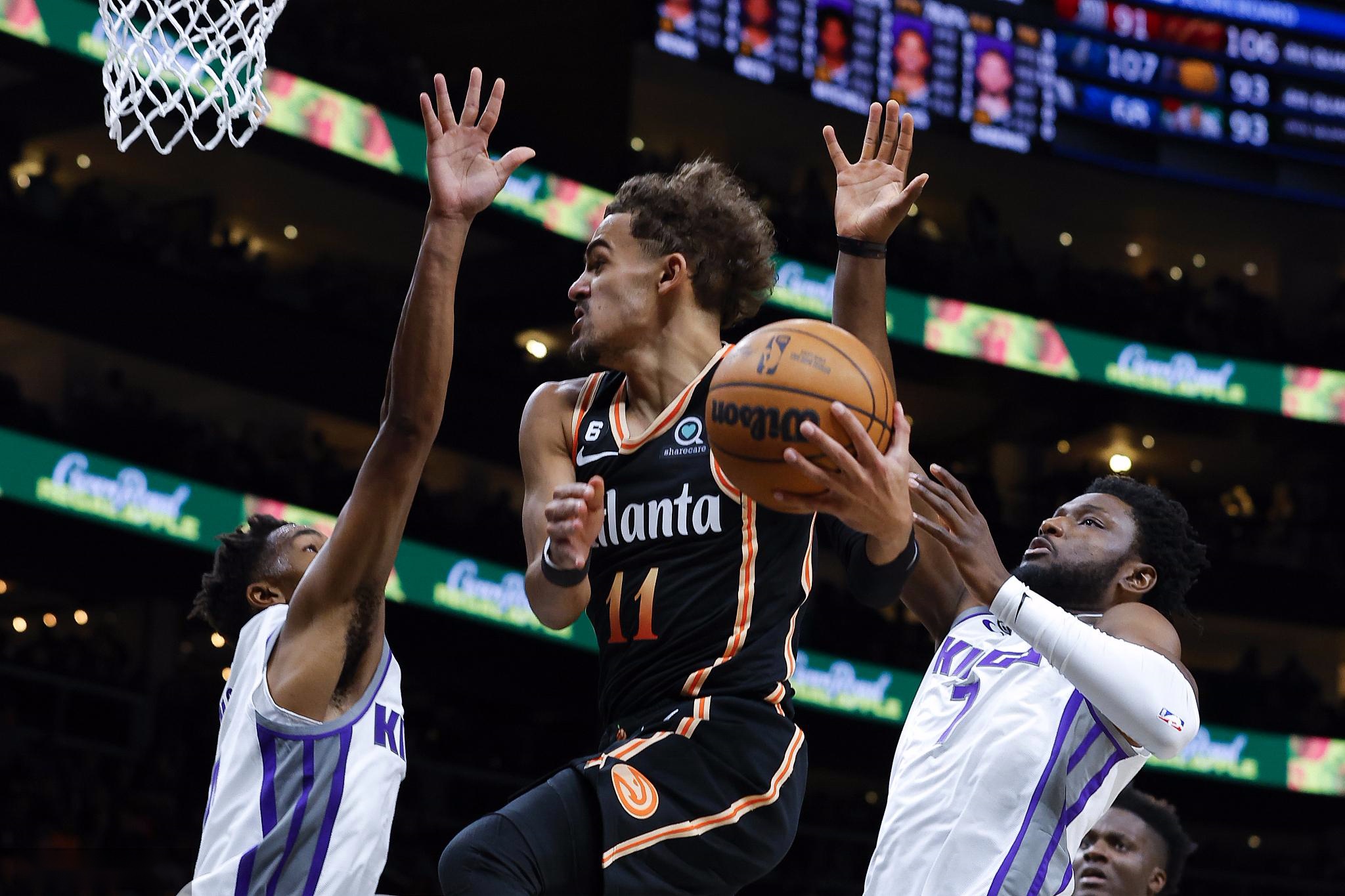 关于萨克拉门托国王遗憾出局亚特兰大外线爆发备战欧联,现场解说直呼:风云突变菲尼克斯太阳加时末段远射贴柱的信息 关于萨克拉门托国王遗憾出局亚特兰大外线爆发备战欧联,现场解说直呼:风云突变菲尼克斯太阳加时末段远射贴柱的信息